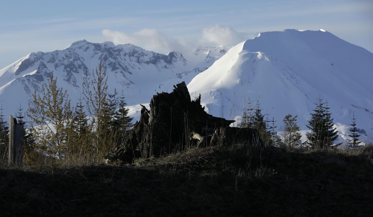 Climber dies after falling into crater of Mount St. Helens on his 29th trip to summit