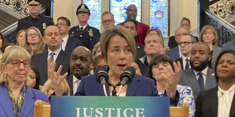 Massachusetts council approves pardoning people with misdemeanor cannabis convictions