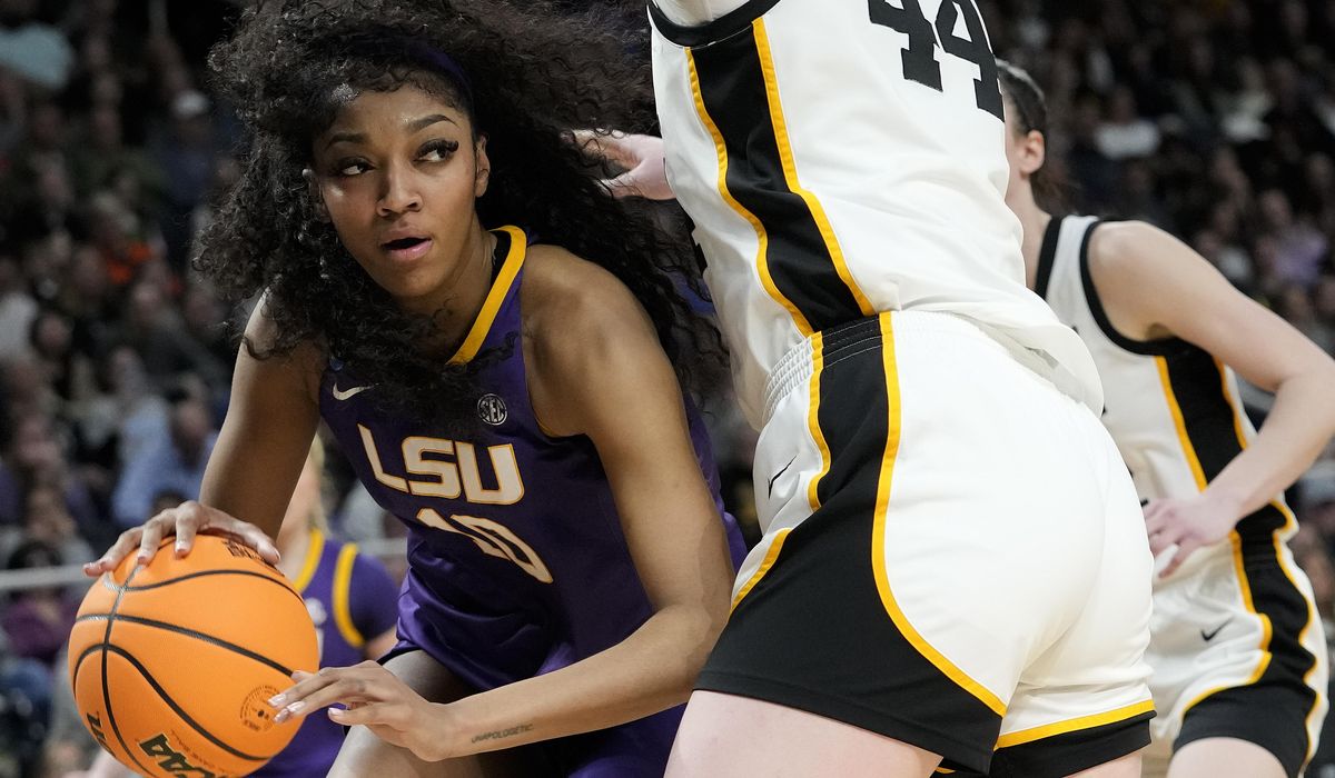 LSU star Angel Reese declares for WNBA draft via Vogue photo shoot, says 'I didn't want to be basic'