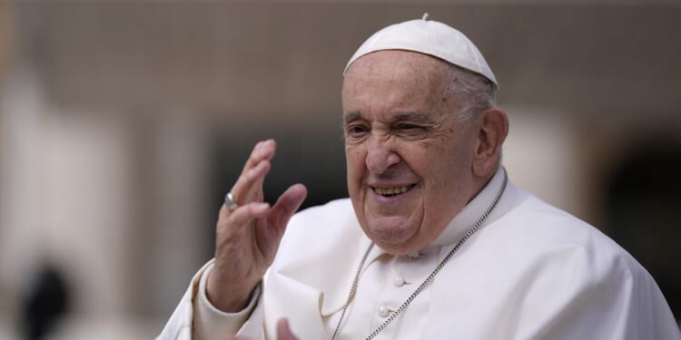 Pope Francis loses support from U.S. Catholics, sparked by partisan divide