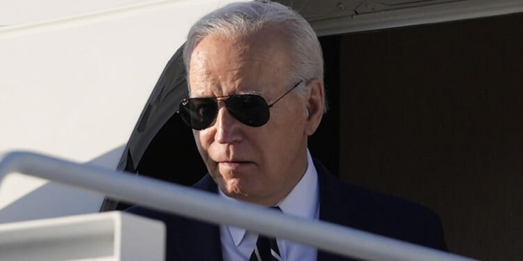 Biden returns early from weekend trip to meet over Middle East concerns