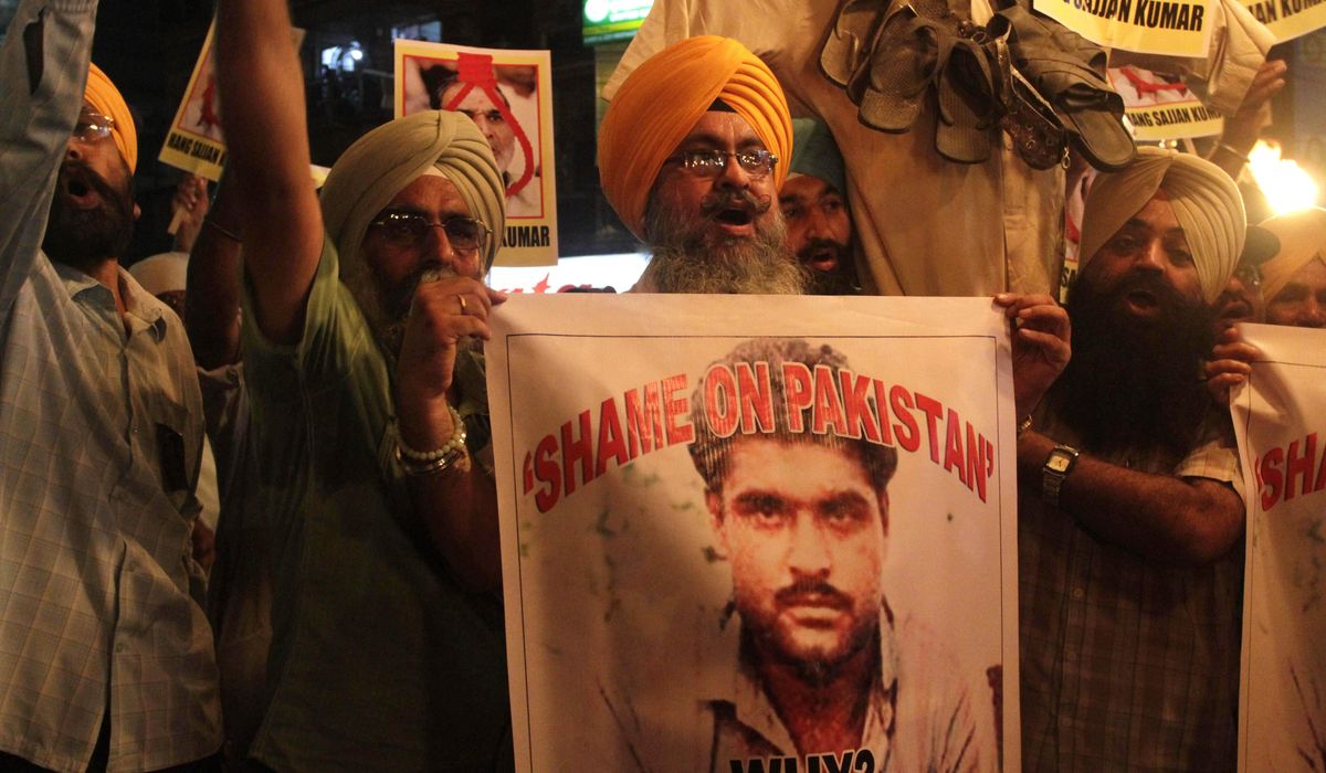 Murder of Amir Tamba, suspect in 2013 fatal attack on Indian Sarabjit Singh, probed by Pakistan