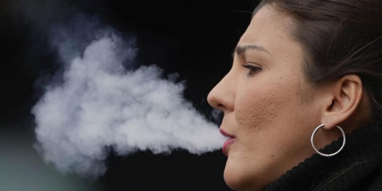 U.K. lawmakers back bill to phase out smoking for good