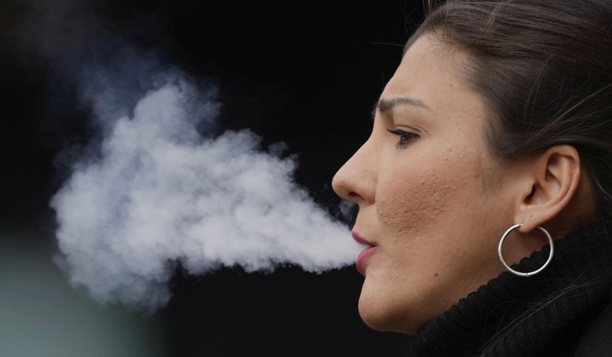 U.K. lawmakers back bill to phase out smoking for good