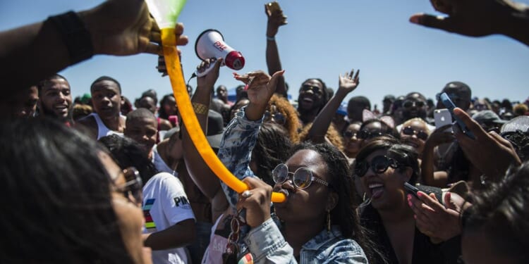 Georgia beach attempts to disrupt Black students' spring bash after big crowds brought chaos in 2023