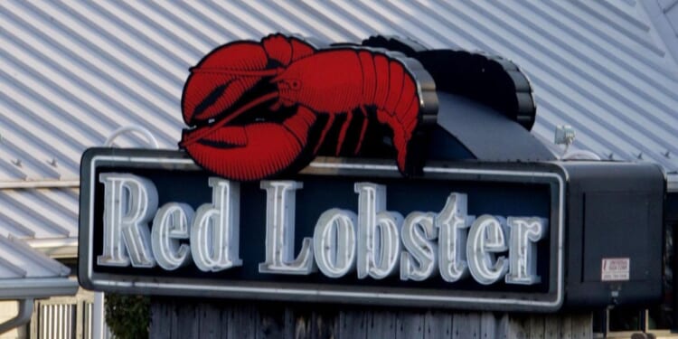 Red Lobster mulls bankruptcy as Endless Shrimp turns into endless loss