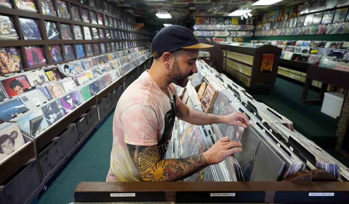 Record Store Day celebrates indie music sellers as they ride vinyl's popularity wave