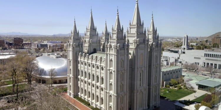 James Huntsman, ex-Mormon church member, seeks $5 million tithe 'refund' in federal lawsuit