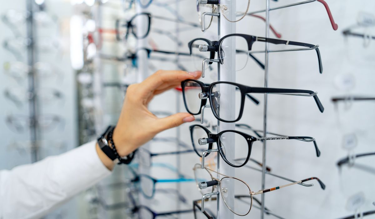 Half the world will need glasses by 2050, researchers find