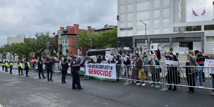 Pro-Palestine protest erupts at annual White House Correspondents' dinner