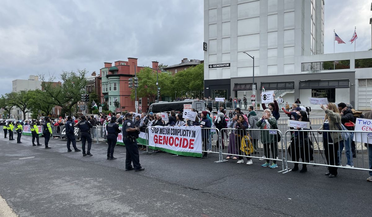 Pro-Palestine protest erupts at annual White House Correspondents' dinner