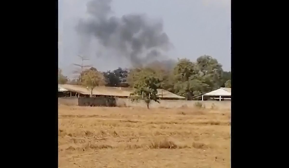 Funeral held for 20 Cambodian soldiers killed in arms depot explosion at army base