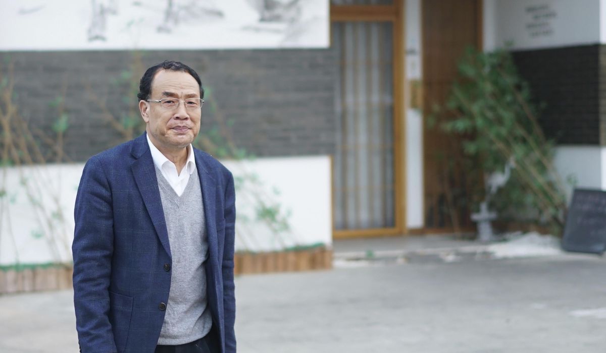 Chinese virologist who first published COVID sequence protests after being locked out of his lab