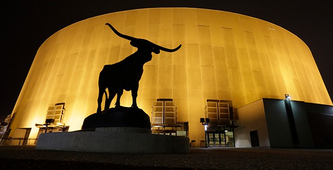 Hook 'Em Horns! University of Texas Gives DEI Staff the Hook. – PJ Media