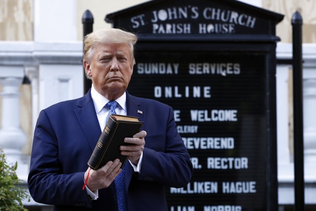 Trump Allowed Worship Services at White House for Staffers, 'Good Catholic' Biden Doesn't – PJ Media