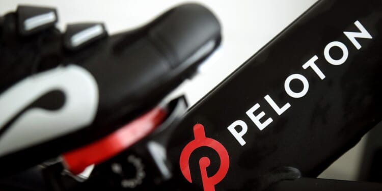 Peloton to cut 400 employees, with even CEO on the way out