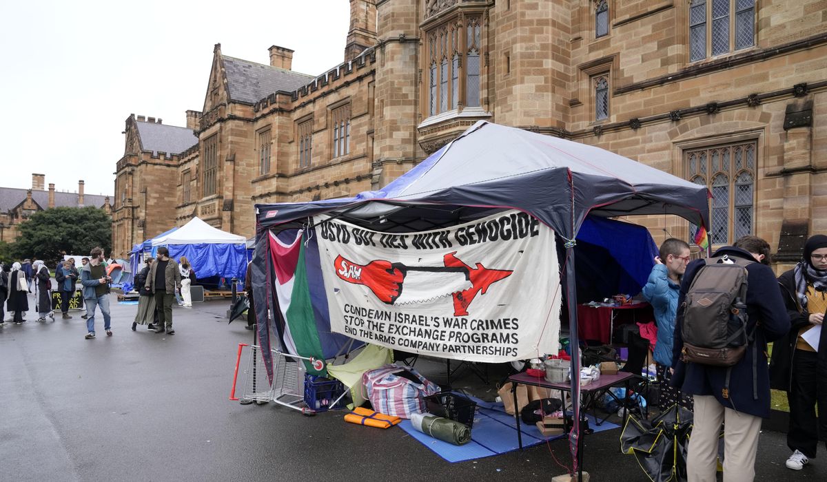 Pro-Palestinian protesters now camping at universities in Australia