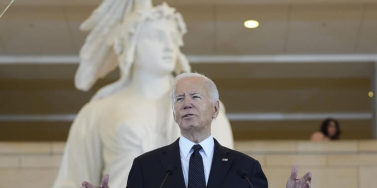 Biden condemns 'ferocious surge of antisemitism' on college campuses in rebuke to protesters