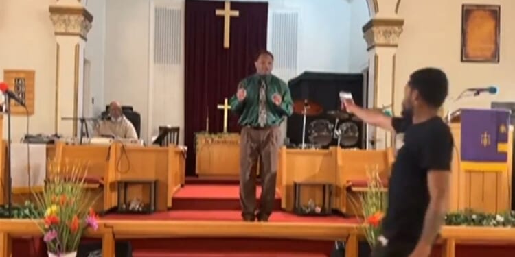 Gun jams as man tries to shoot Pennsylvania pastor