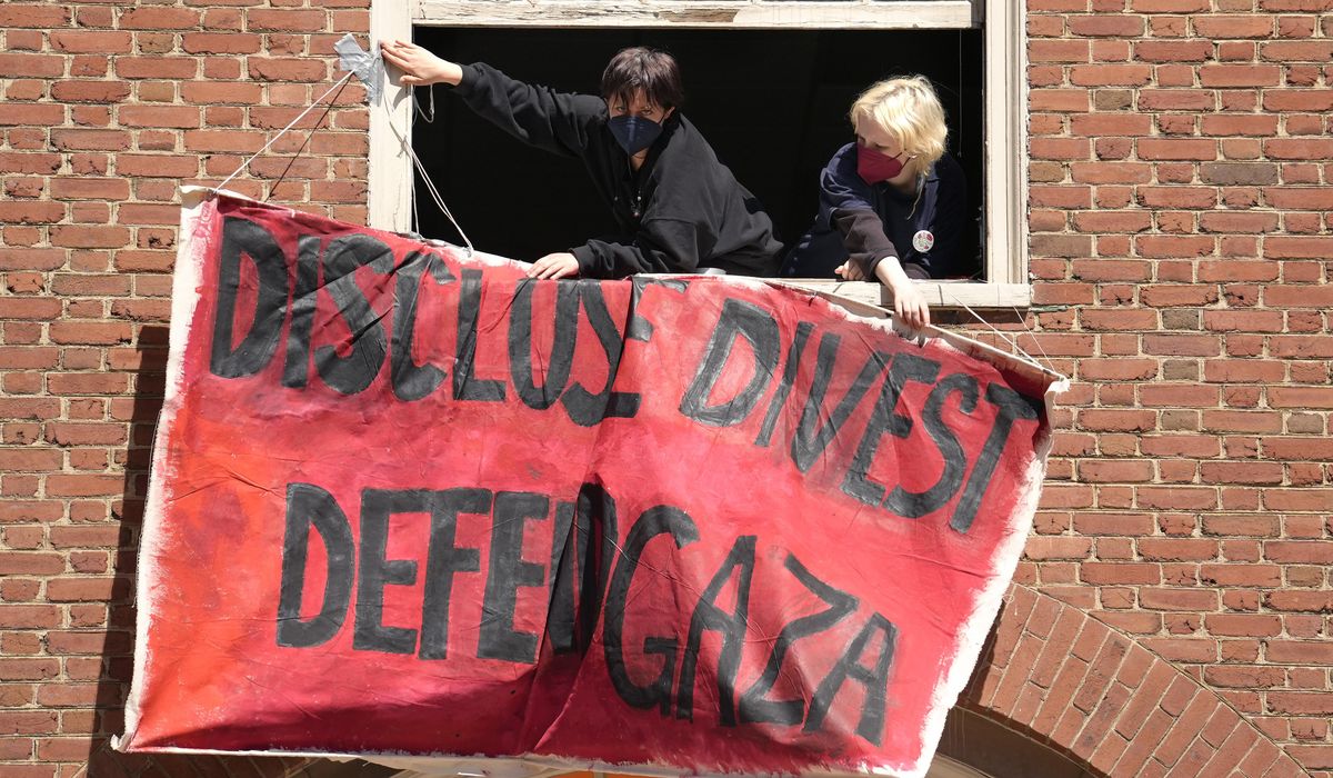 Some colleges that had permitted pro-Palestinian protests begin taking a tougher stance