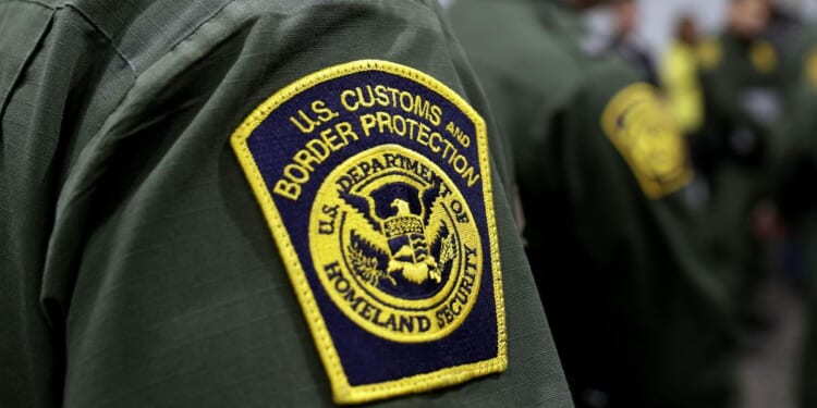 Border Patrol agent jailed for charging illegal to stay in U.S.