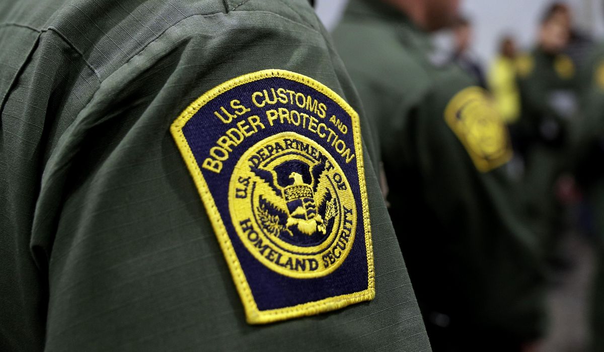 Border Patrol agent jailed for charging illegal to stay in U.S.