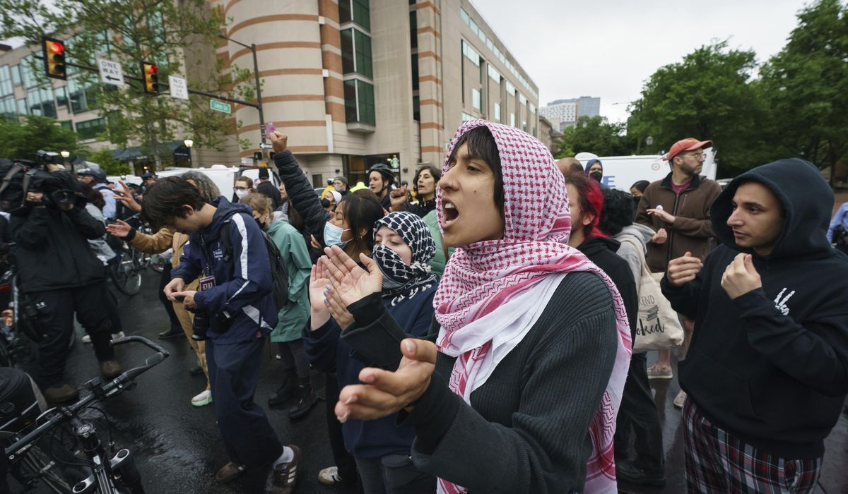 Police arrest dozens as they break up pro-Palestinian protests at several U.S. universities