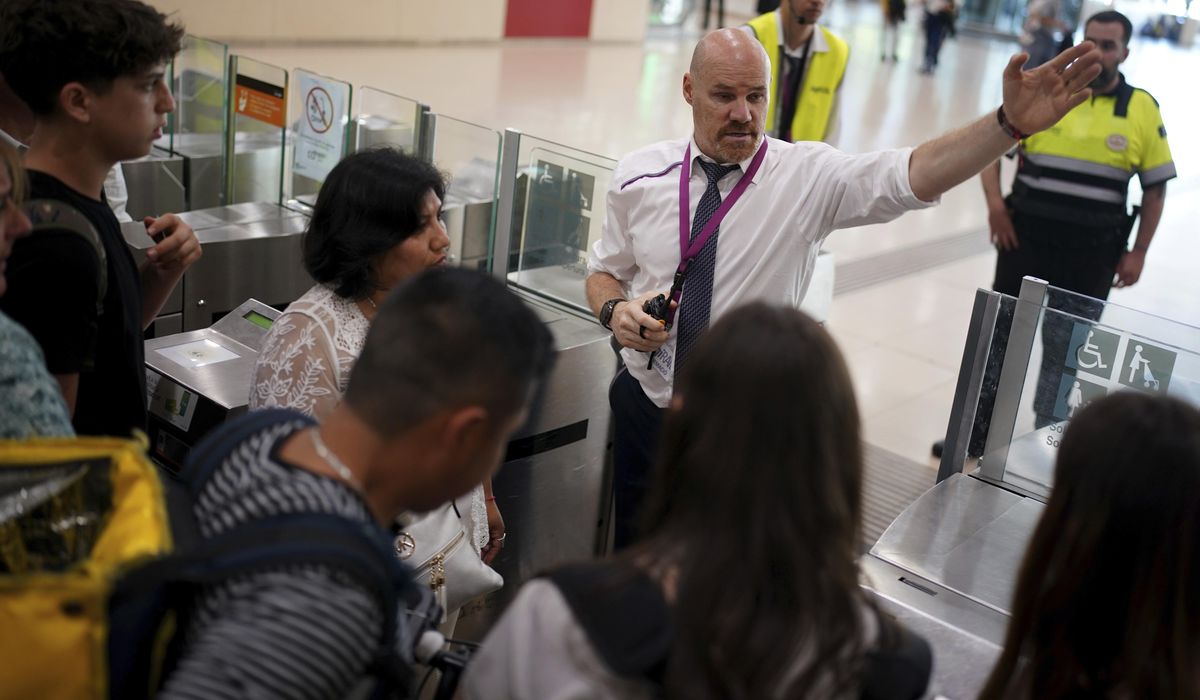 Rail service in northeast Spain has been disrupted by theft of copper cables near Barcelona