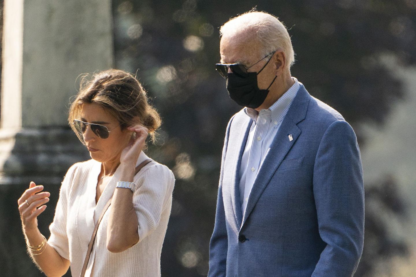 Biden makes surprise visit to Hunter Biden's ex before she testifies in first son's gun trial