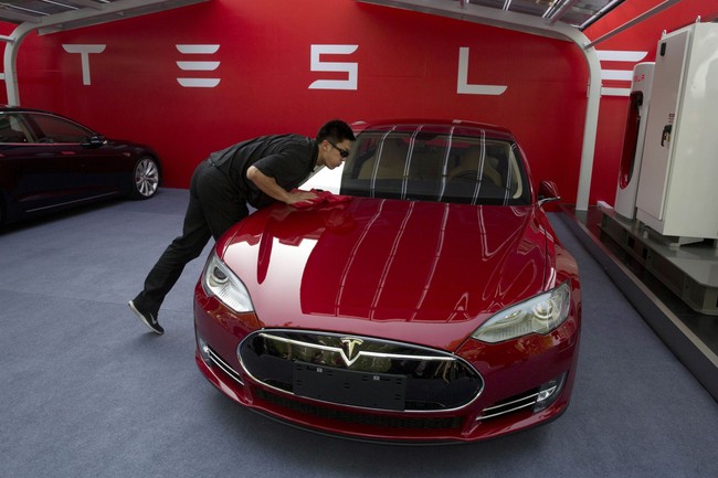 German Climate Cultists Attacking a Tesla Factory? I Thought EVs Were Copasetic – HotAir