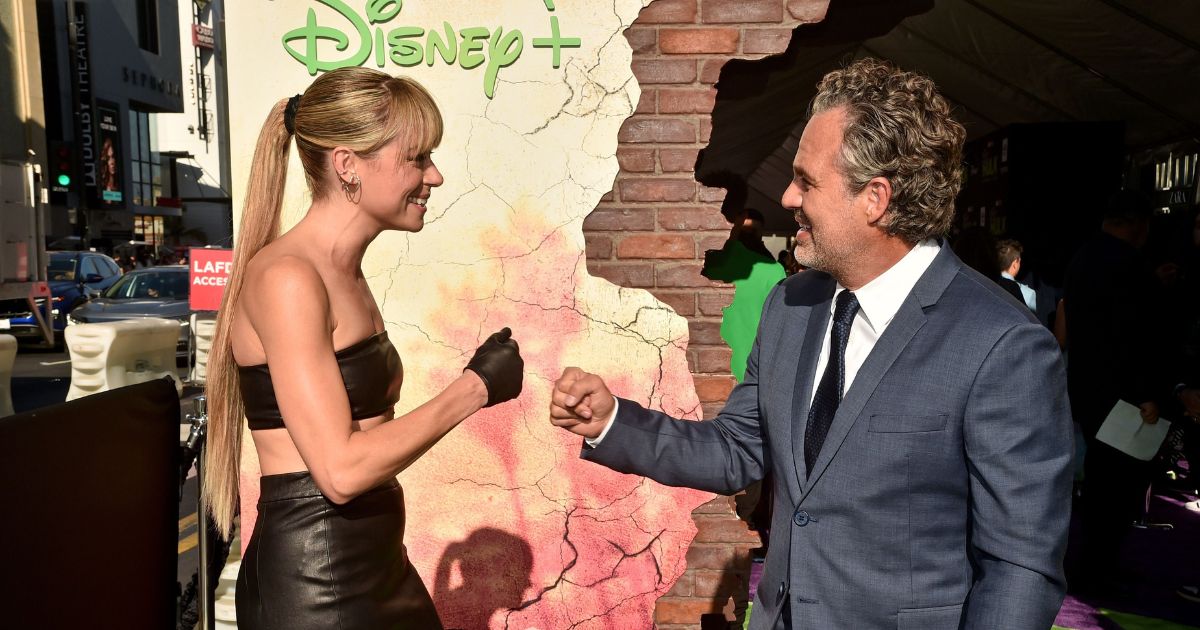 (L-R) Tatiana Maslany and Mark Ruffalo attend the world premiere of Marvel Studios' upcoming new series "She-Hulk: Attorney at Law" at El Capitan Theatre in Hollywood, California on August 15, 2022.