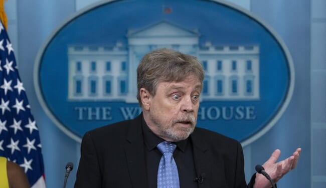 Who Thought Inviting Mark Hamill to the White House Press Briefing Was a Good Idea? – PJ Media