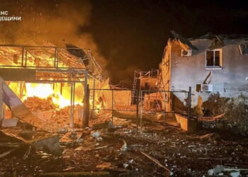 Russia and Ukraine launch drones, missiles and bombs as Zelenskyy seeks help at U.N.