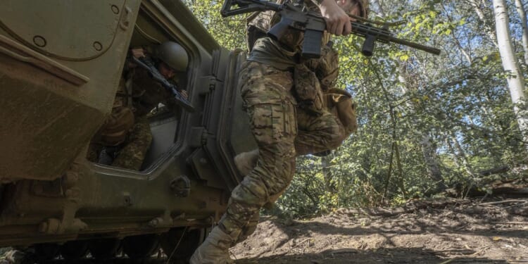 Trump says Ukraine can win back all territory seized by Russia, calls Moscow a 'paper tiger'