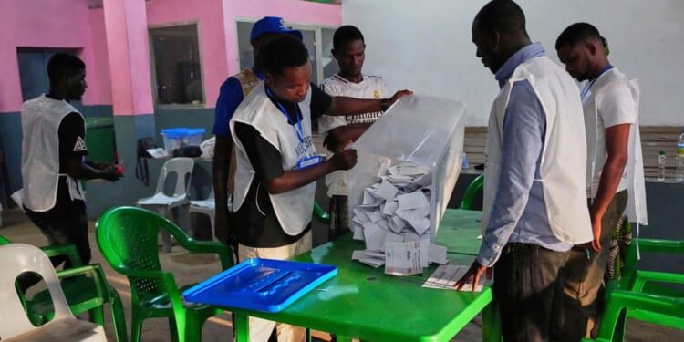 Opposition in Guinea claims irregularities in constitutional referendum