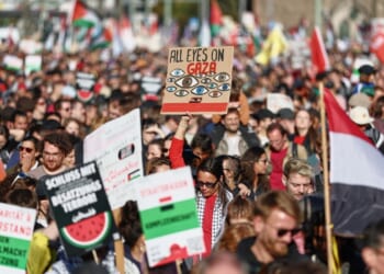 Tens of thousands protest in Berlin and call for end to the Israel-Hamas war