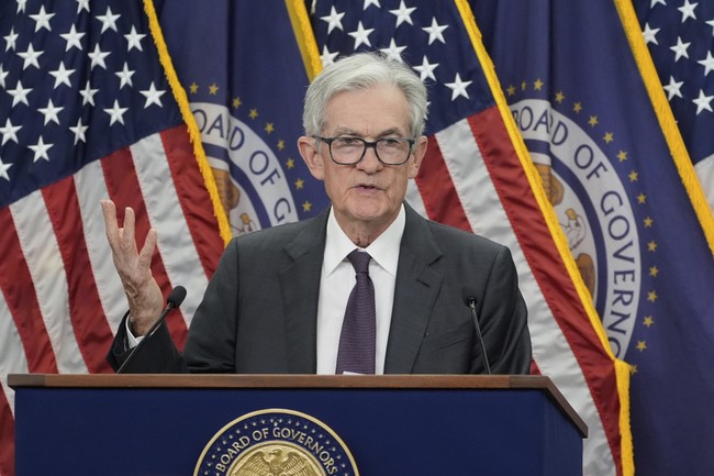 Fed Grudgingly Nudges Rate Down ... Finally – HotAir