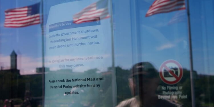 In nation's capital, first day of shutdown disappoints visitors at closed federal attractions