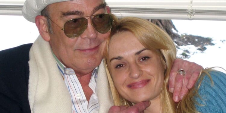 Colorado Bureau of Investigation reviewing Hunter S. Thompson's 2005 suicide