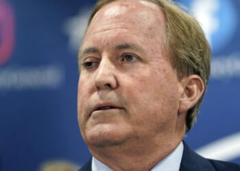 Texas authorities arrest 8 more 'fake doctors' in illegal abortion clinic investigation