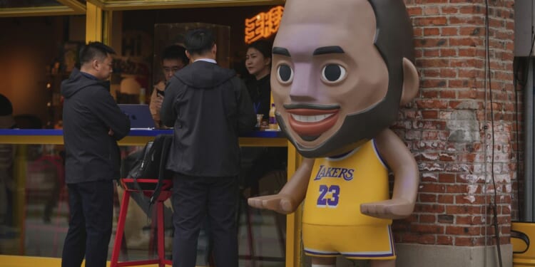 NBA, China kiss and make up 6 years after Hong Kong democracy post put relationship on rocks