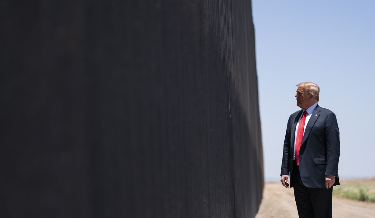 DHS reveals Smart Wall plan: 1,422 miles of fencing along U.S.-Mexico border 2025