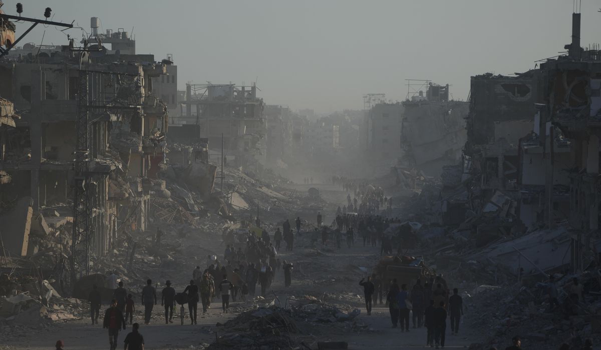 A ceasefire holds, Palestinians return to ruins and U.S. troops land in Israel