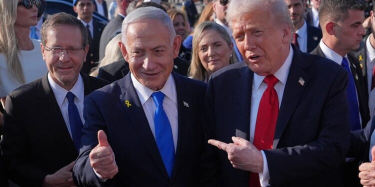 Trump heading to Egypt after urging Israel to seize chance for peace, pressing for Netanyahu pardon