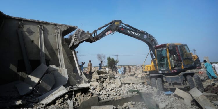 Pakistan, Afghanistan agree to ceasefire after deadliest clashes in years