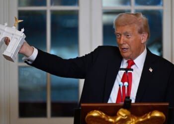 Trump unveils next architectural project for D.C. -- a triumphal arch