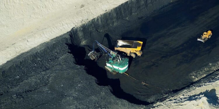 As sales in western states fall flat, U.S. rejects bid to lease coal from public lands in Utah