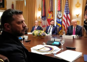 Zelenskyy huddles with Trump over Ukraine-Russia war