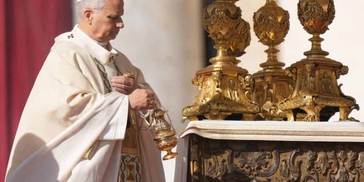 Pope meets with board of global organization of clergy sexual abuse victims to talk zero-tolerance