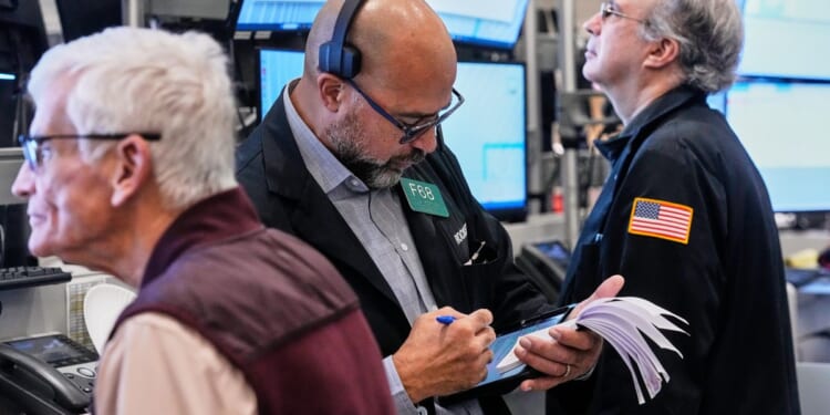 U.S. stocks drifting near their records as gold's price falls again